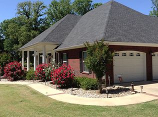 3424 County Road 2628, Wells, TX 75925