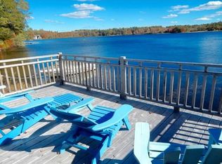 13 Lake St, Halifax, MA 02338