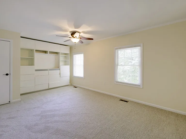 7518 Westlake Ter — Photo 31