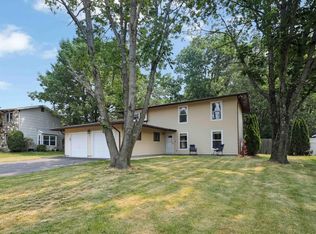 5 Gloucester Ct, Eastampton, NJ 08060