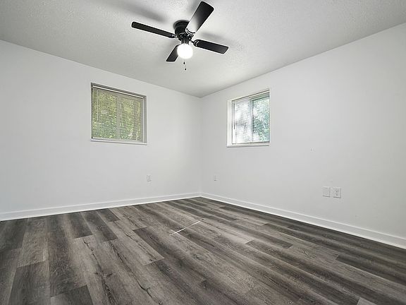 5th image of 420 Broadway Ave APT 3