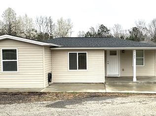 1583 Sandy Ford Rd, Chesnee, SC 29323