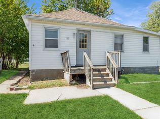 207 Pine Ave, Woodward, IA 50276