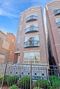 2623 W Belmont Ave Unit 3, Chicago, IL, 60618