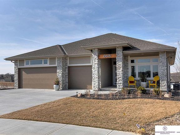 4th image of 10606 S 126th Ct