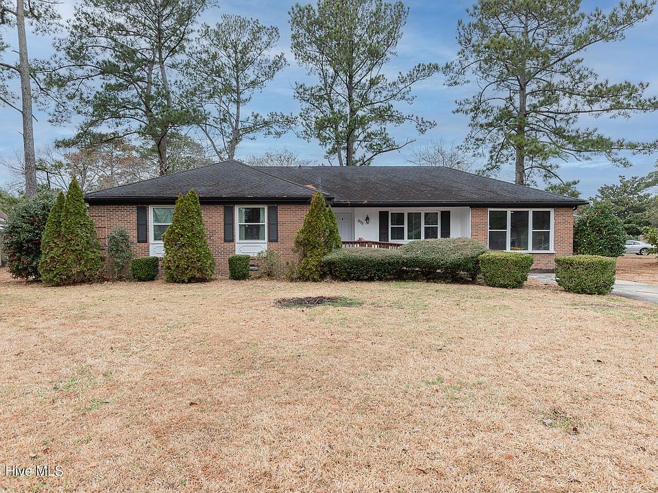 1st image of 605 Winchester Road