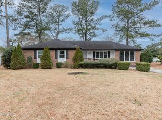 605 Winchester Rd, Jacksonville, NC 28546