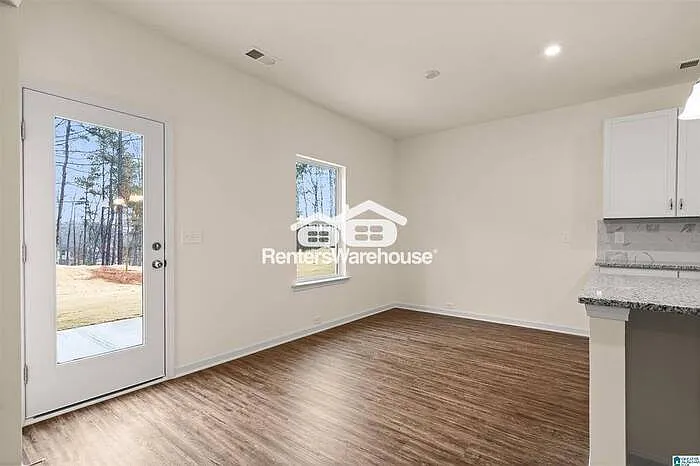 5475 Cedar Creek Dr — Photo 25