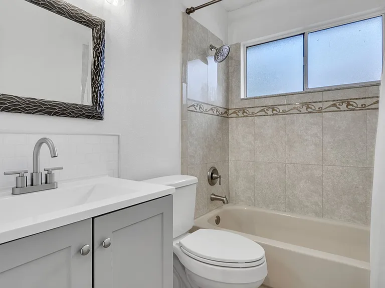 11804 Branch Mooring Dr — Photo 40