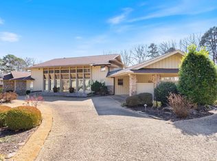 12015 Fairway Dr, Little Rock, AR 72212