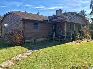 401 County Road 301, Maywood, MO 63454