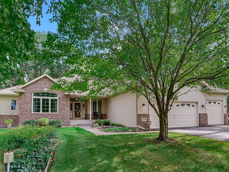 1st image of 22329 Watson Cir NW