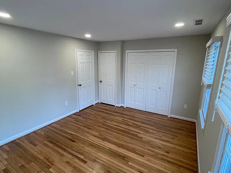 213 S Union St — Photo 18