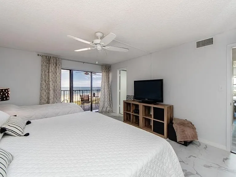 1230 Gulf Blvd #1608 — Photo 15