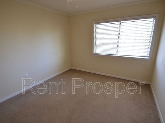 4th image of 5792 Peregrine Ave #2-27-E04
