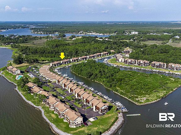 2nd image of 4014 Spinnaker Dr #103