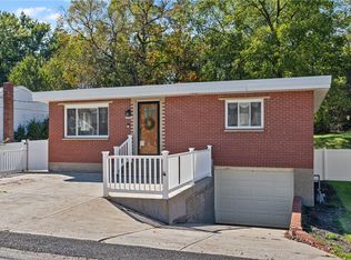 1524 Roosevelt Ave, South Park, PA 15129