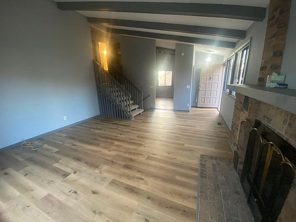 4th image of 1219 Willow Ave