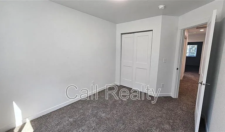 3811 E 12th Ave — Photo 22
