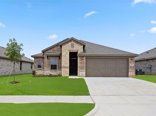 1910 Cheyenne Dr, Cleburne, TX 76033