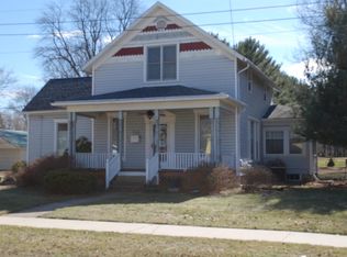 714 Pennsylvania Ave, Plymouth, IN 46563