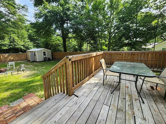 334 E Chestnut Ave — Photo 20