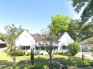 211 2nd St, Chickasaw, AL 36611