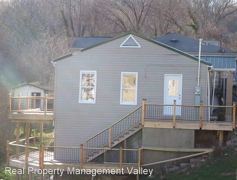 117 Oak St, Dunbar, WV 25064 Zillow