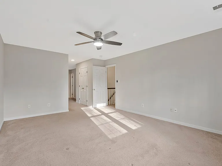 1215 Delta Glen Ct — Photo 43