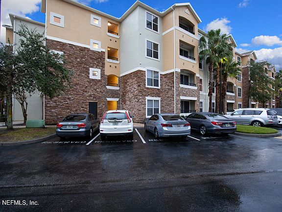 2nd image of 8539 W Gate Pkwy Unit 9333