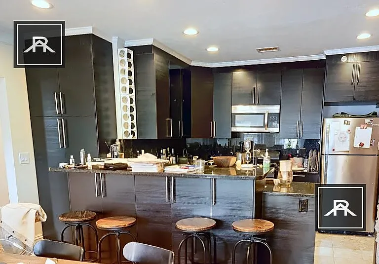 1616 Beacon St #2 — Photo 6