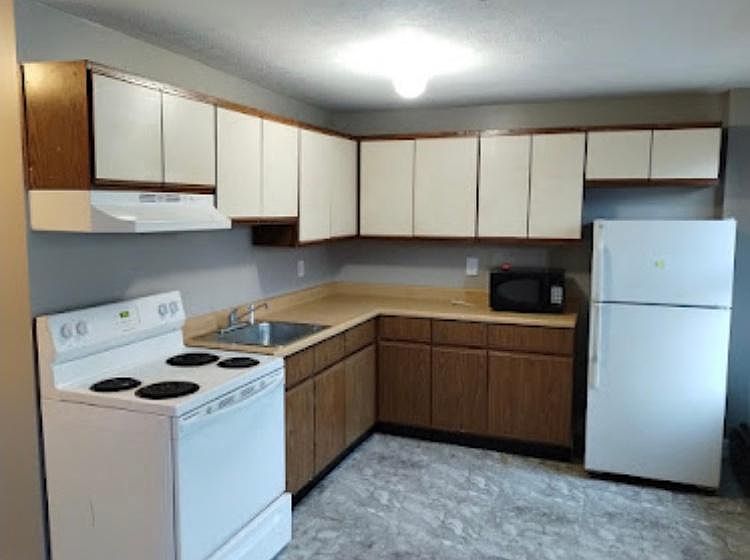 3 Bear Hill Rd Hillsborough, NH, 03244 Apartments for Rent Zillow