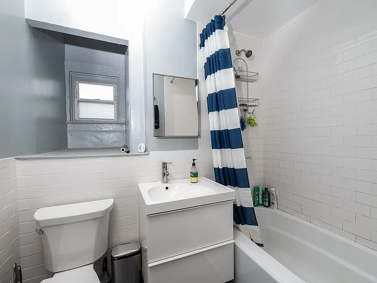 54 Mechanic St #2 — Photo 11