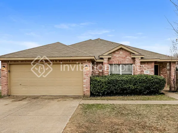 704 Gibson St, Cedar Hill, TX 75104