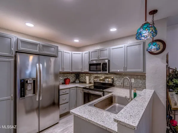 7612 E Callisto Cir Unit 57, Tucson, AZ 85715
