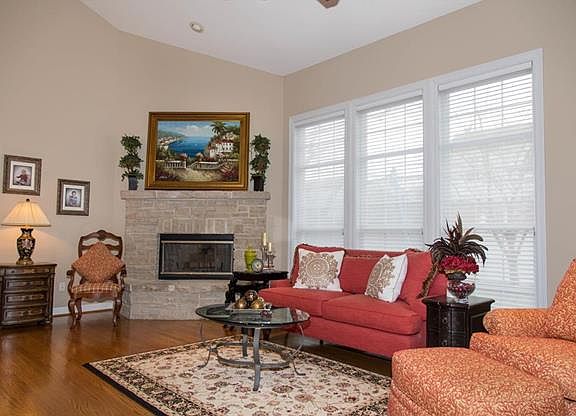 2nd image of 1024 Northview Ct