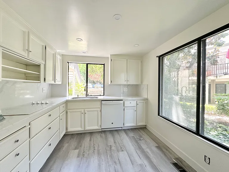New Kitchen + Floors