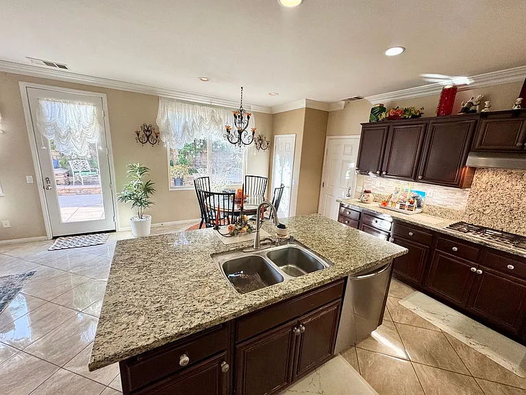 13643 Swift Run St — Photo 16