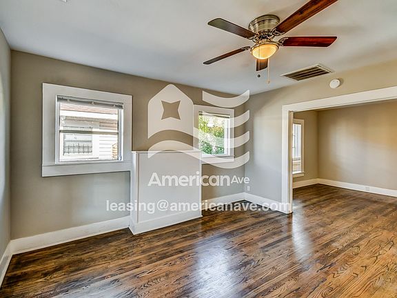 187449_002_wm_-_living_room_13470713.jpg