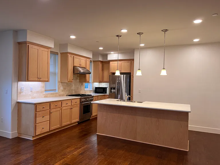 317 Baja Rose St — Photo 3