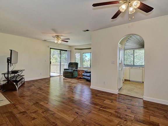 2nd image of 16820 Sorrel Way