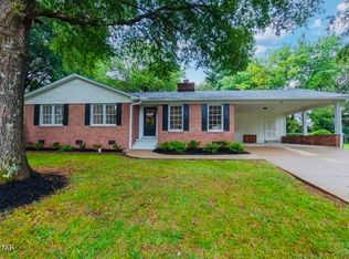 16 Ayers Dr, Jackson, TN 38301
