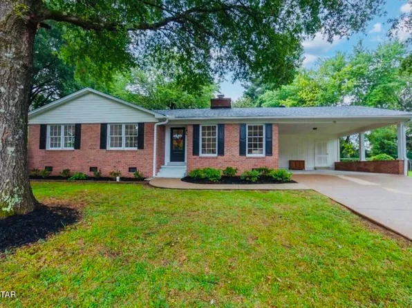 16 Ayers Dr, Jackson, TN 38301