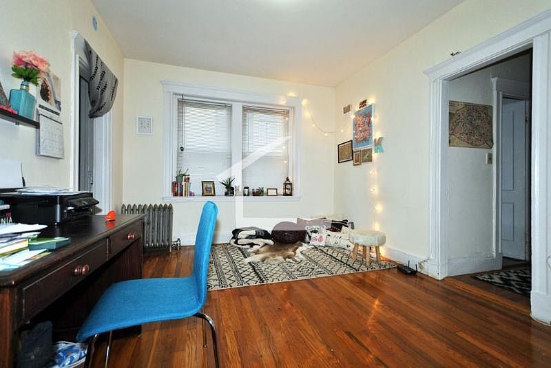 2nd image of 120 Brainerd Rd APT 015