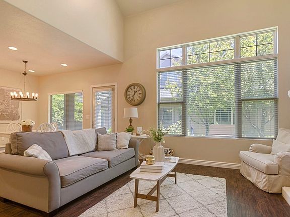 5th image of 3448 N Ace Ln Unit 33