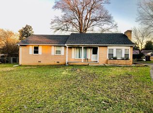 303 Hillcrest Dr, Pendleton, SC 29670