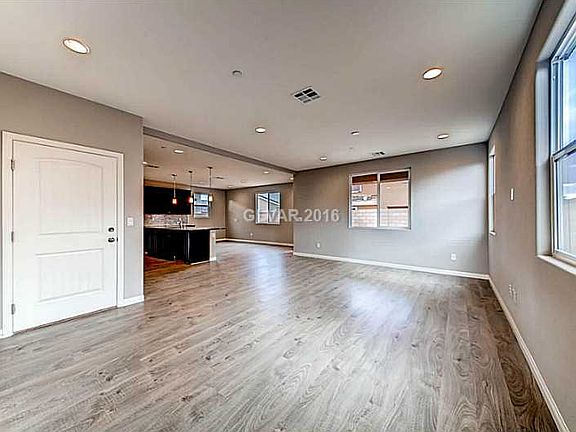 4th image of 696 Fantasy Ct Lot 19