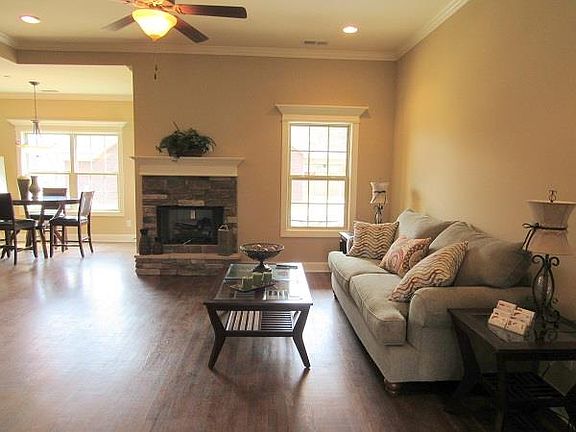 3rd image of 1410 Royal Oak Lot 323