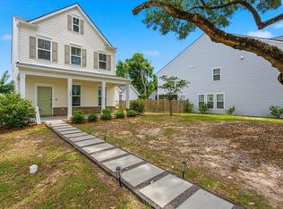 489 Spring Hollow Dr, Charleston, SC 29492