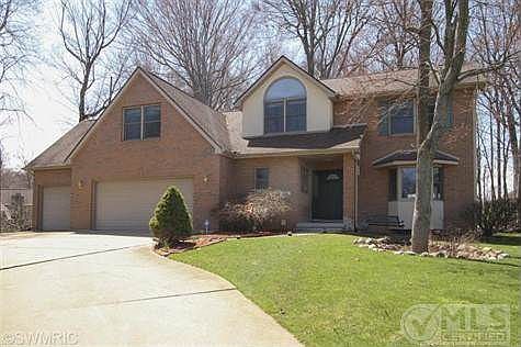 1st image of 208 Westchester Way